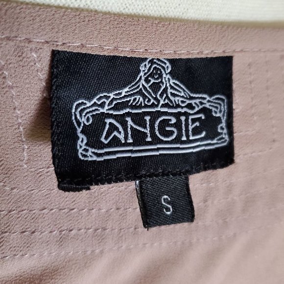 Angie Taupe/Peach Blouse w Metal embellishments. - Picture 7 of 10